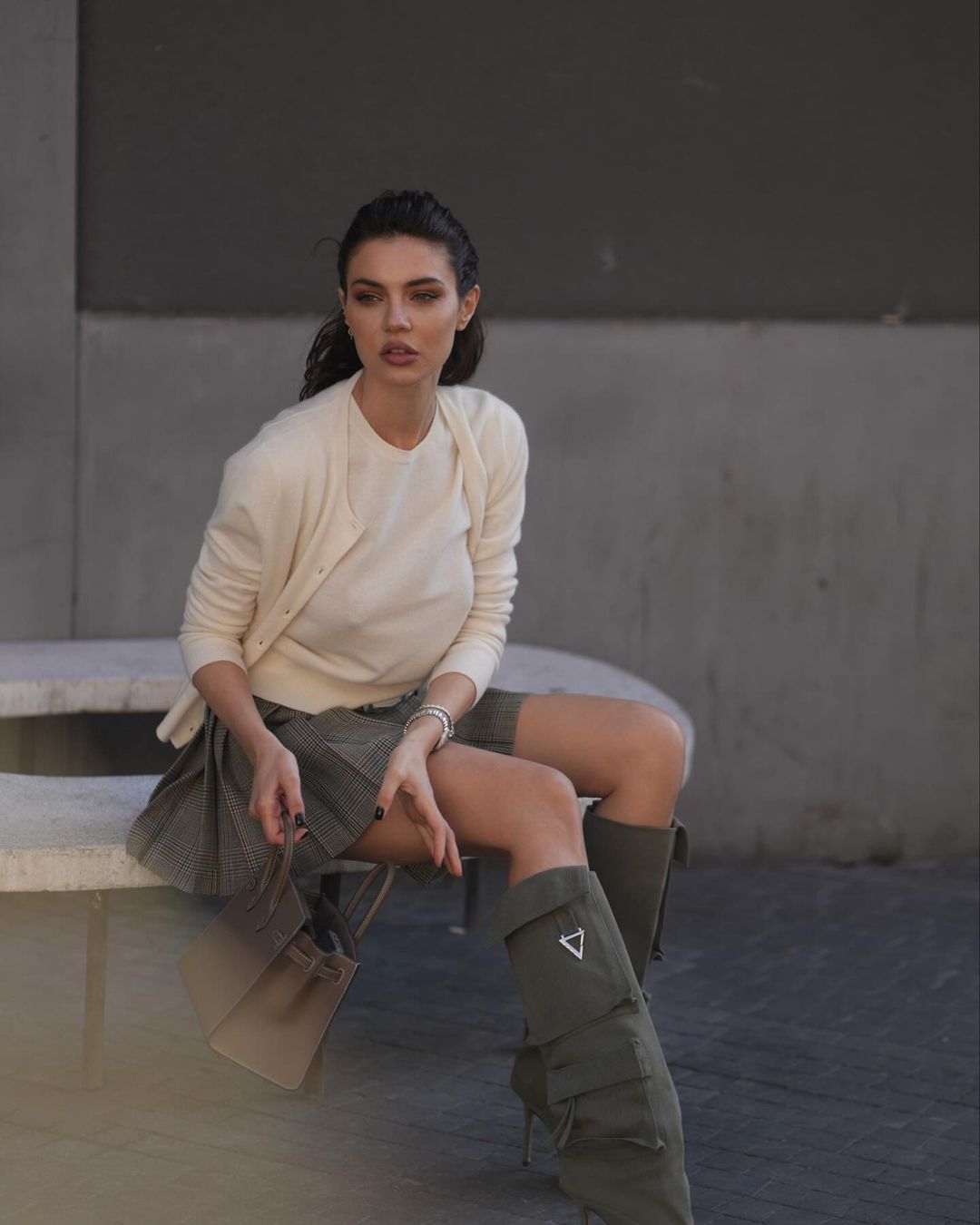 Cristina Ich, imagini incendiare 15