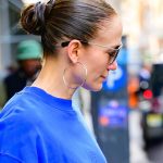 New York, NY  - Jennifer Lopez keeps it comfy but stylish in a blue Frankies Bikinis sweatsuit and boots as she steps out in NYC.

BACKGRID USA 17 APRIL 2024,Image: 865613439, License: Rights-managed, Restrictions: , Model Release: no, Pictured: Jennifer Lopez, Credit line: Diamond / BACKGRID / Backgrid USA / Profimedia