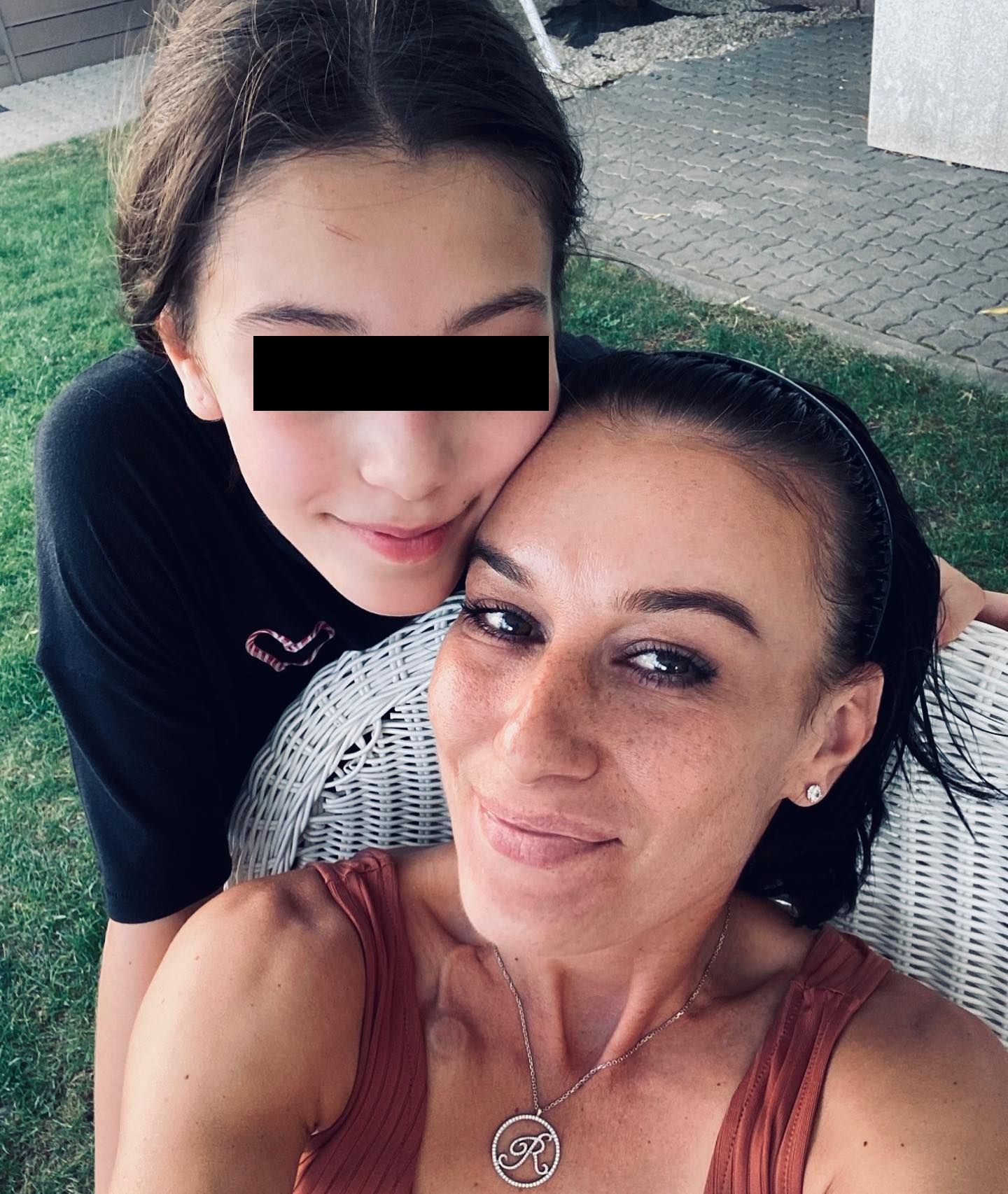 Cu ce se ocupa si cum arata acum Raluca Sandu, fiica fostului presedinte al FRF, Mircea Sandu 15
