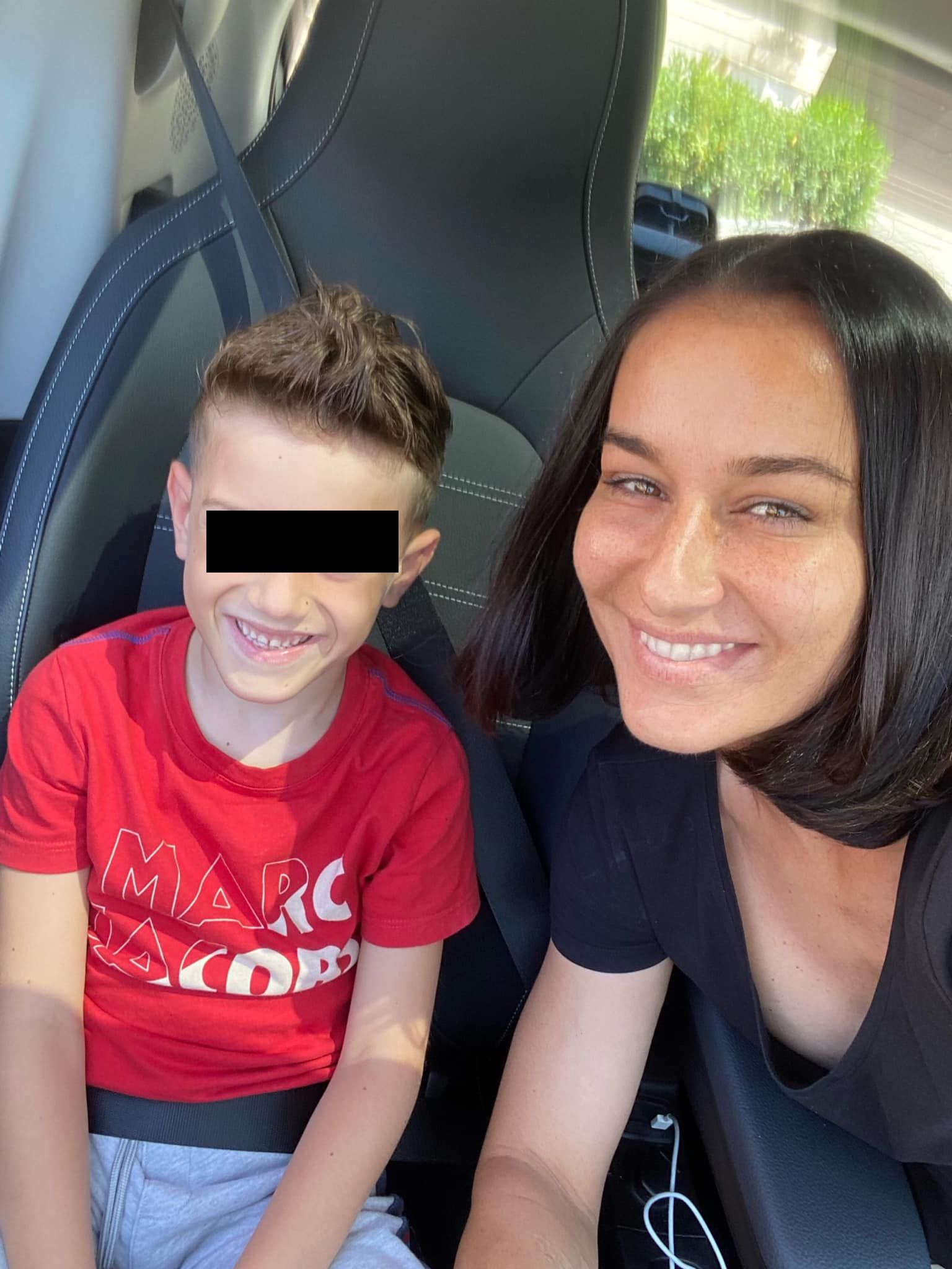 Cu ce se ocupa si cum arata acum Raluca Sandu, fiica fostului presedinte al FRF, Mircea Sandu 8