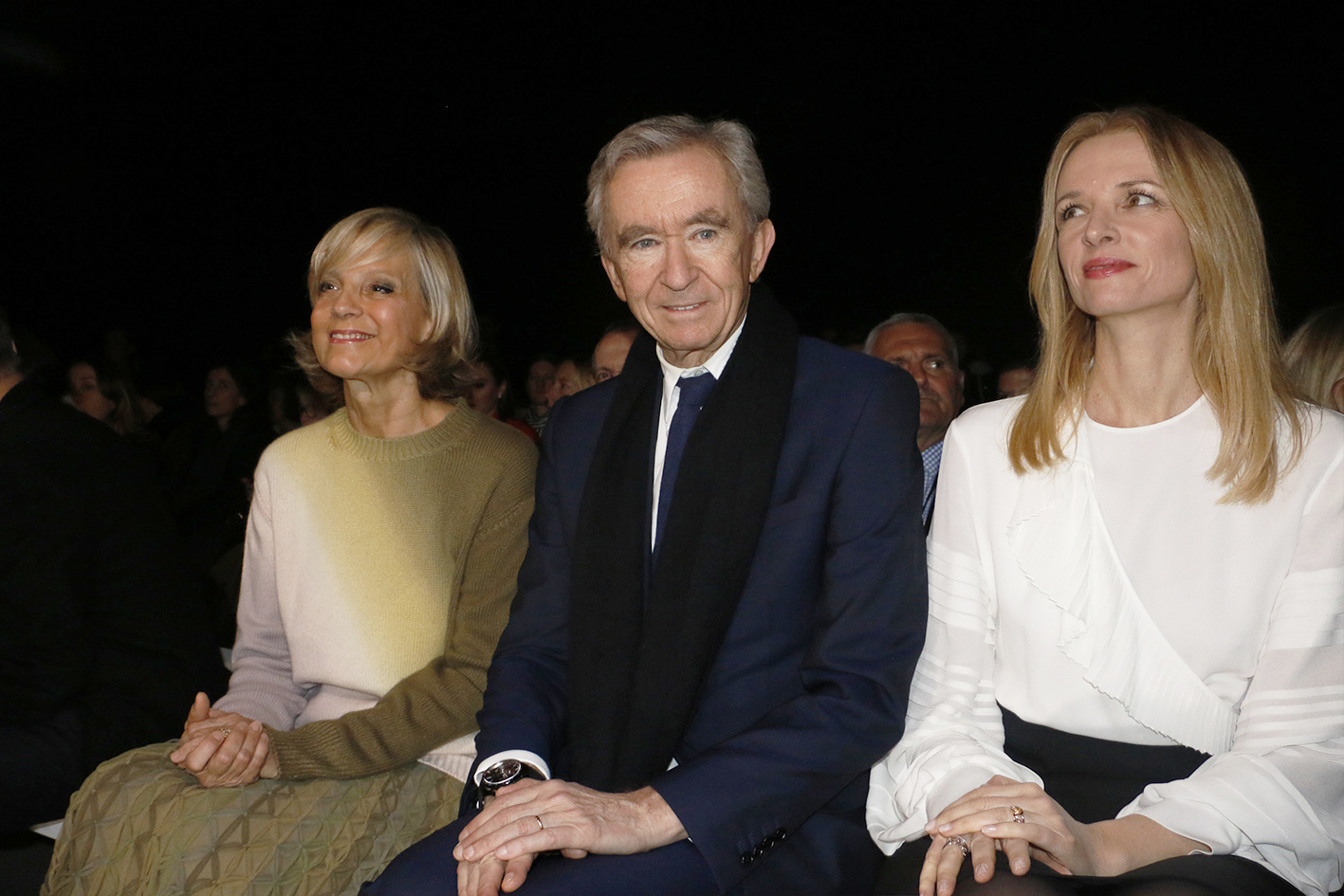 Cu ce se ocupa si cum arata sotia celui mai bogat om din lume 25