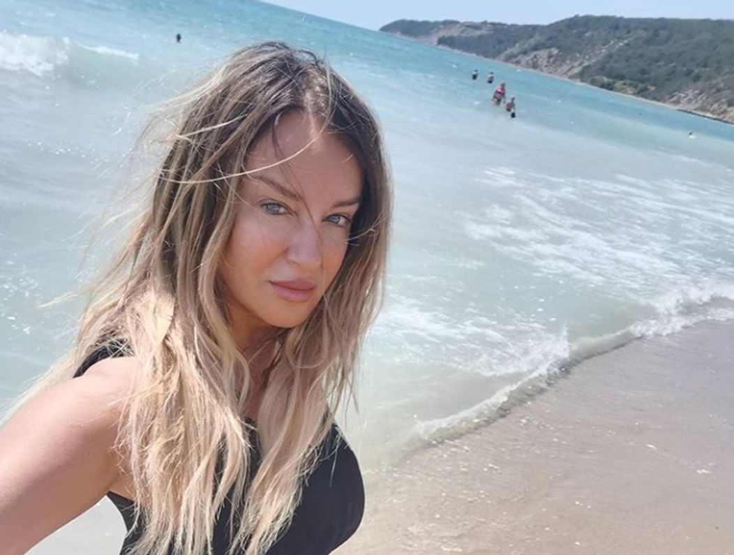 Cum arata Tania Budi in anii ‘90 21