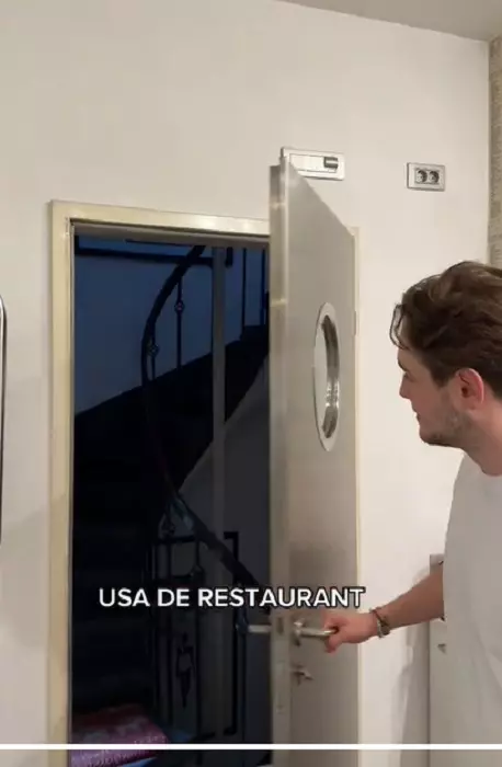 Cum arata casa Andreei Esca 11