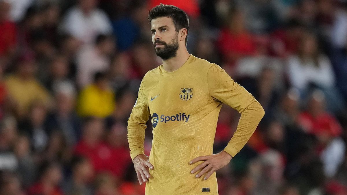 Cum aratau Shakira si Pique la inceputul anilor ’90 13