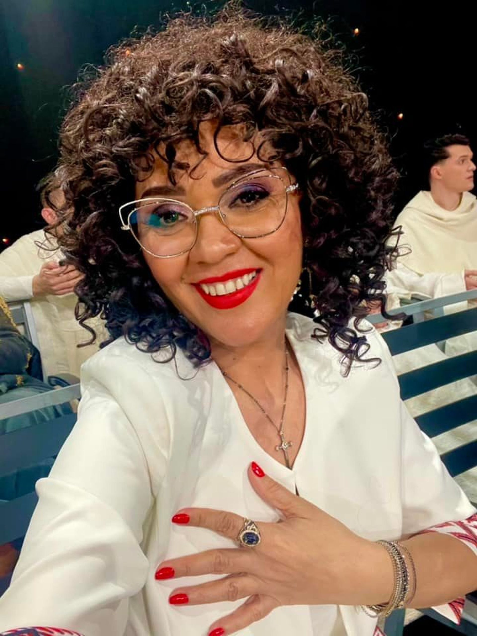 Cum se mentine Minodora, dupa ce a slabit 30 de kilograme 12