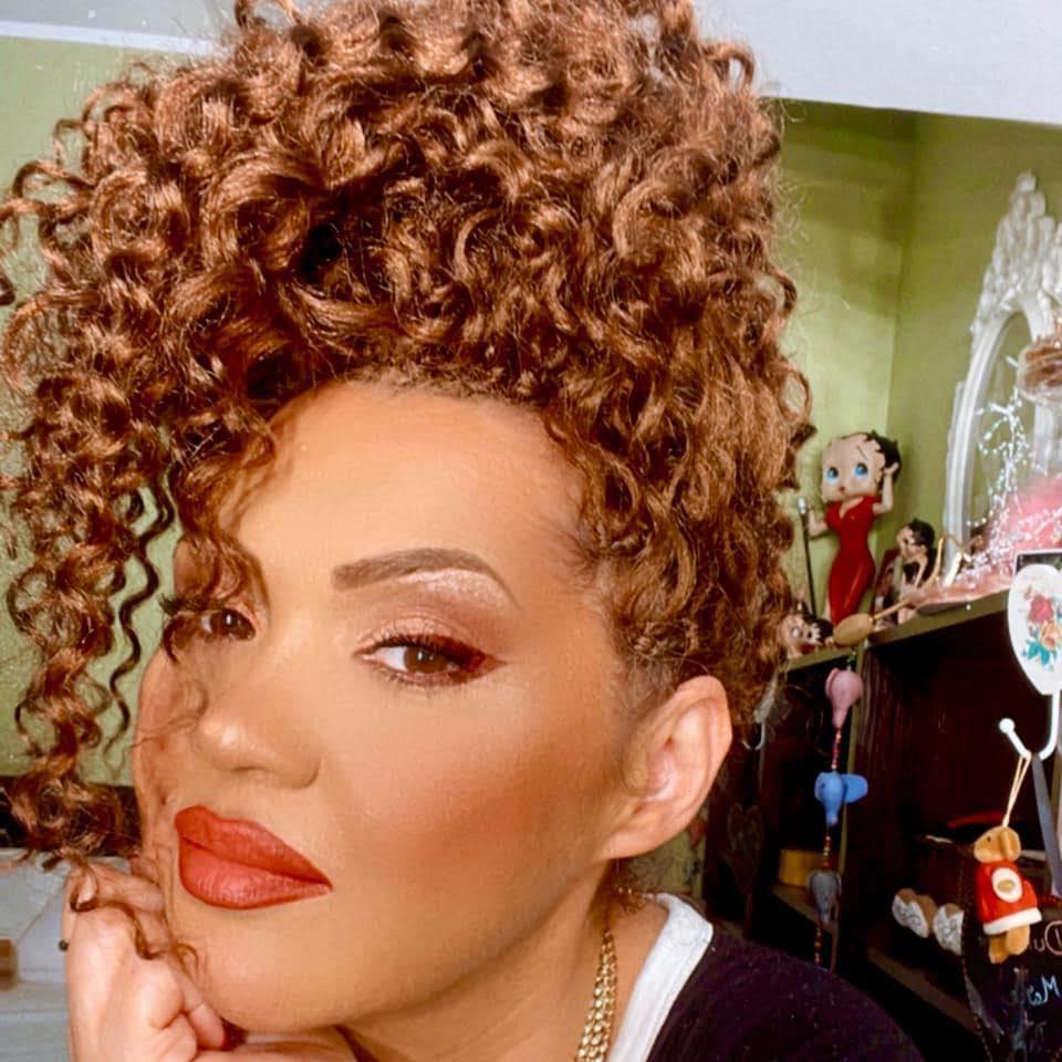 Cum se mentine Minodora, dupa ce a slabit 30 de kilograme 2