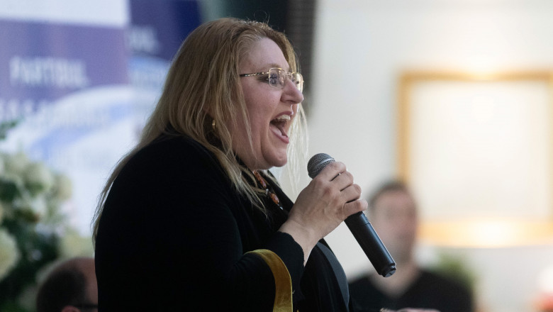 De ce a cerut Diana Sosoaca ordin de protectie impotriva sotului 25