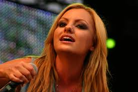 Imagine nemaivazuta cu Alexandra Stan, de la 15 ani, cand a castigat un concurs de Miss 22