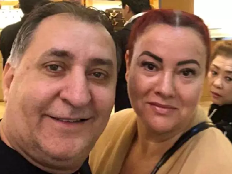 Imagine rara cu Vali Vijelie si sotia lui, Carmen Rusu, din ziua nuntii 2