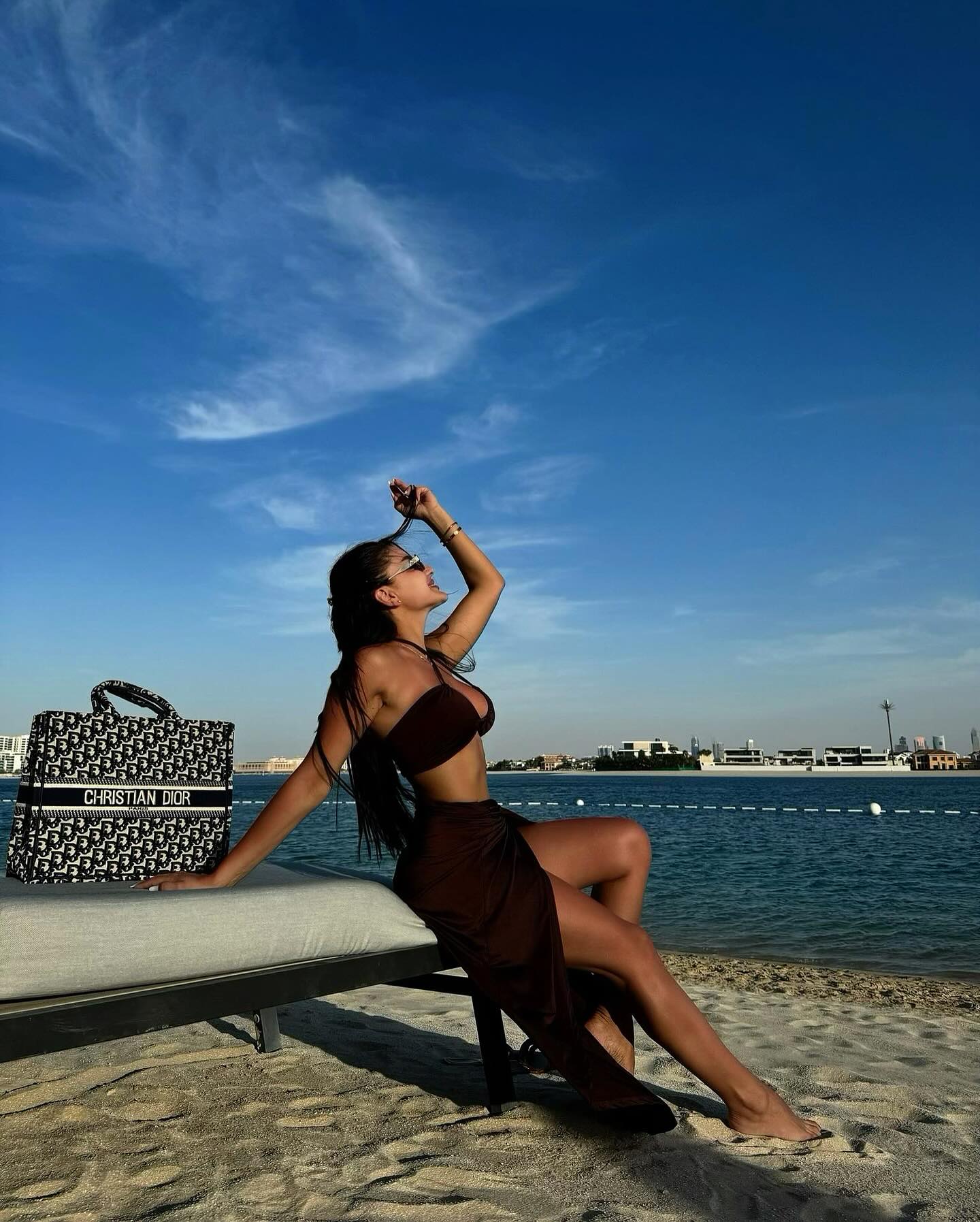 Larisa Popa, aparitie fermecatoare in public 13