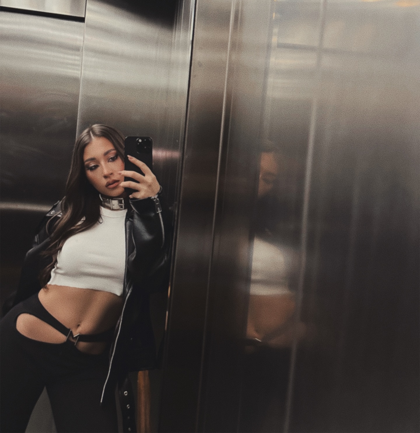 Nicole Cherry si-a facut o noua interventie, la nivelul fetei 12