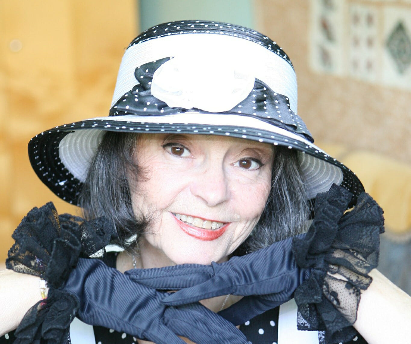 Povestea nespusa din spatele melodiei ”Si afara ploua, ploua” 4