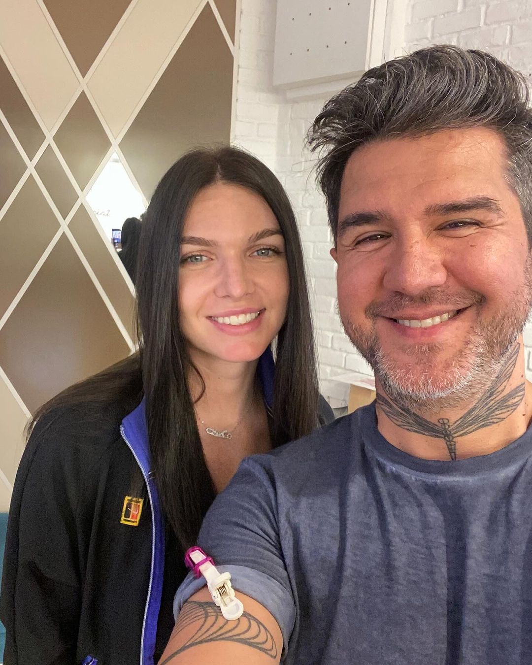 Simona Halep si-a schimbat look-ul