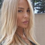 Tania Budi a afisat un deloc ametitor la 56 de ani 15