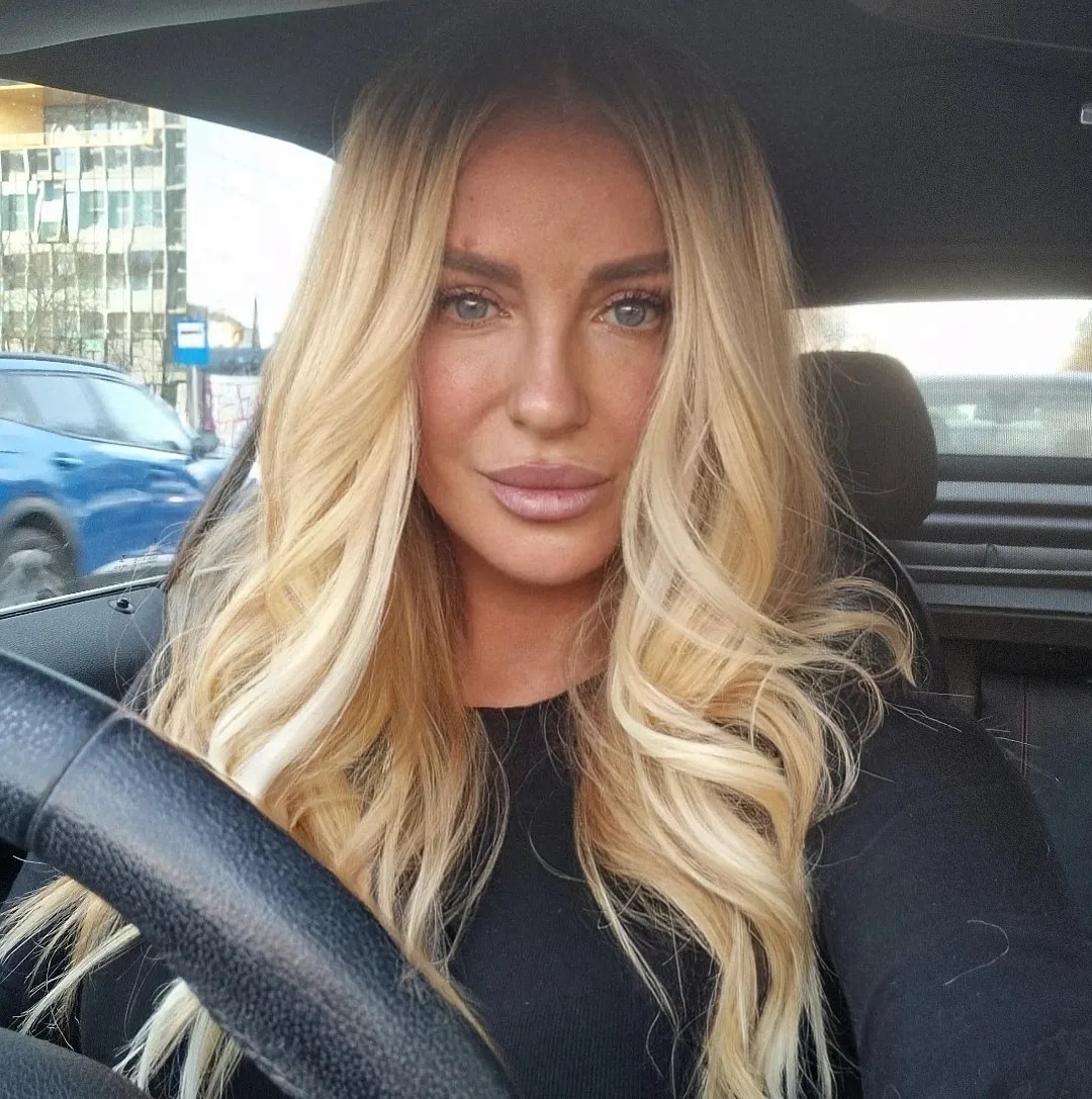 Tania Budi a afisat un deloc ametitor la 56 de ani 3