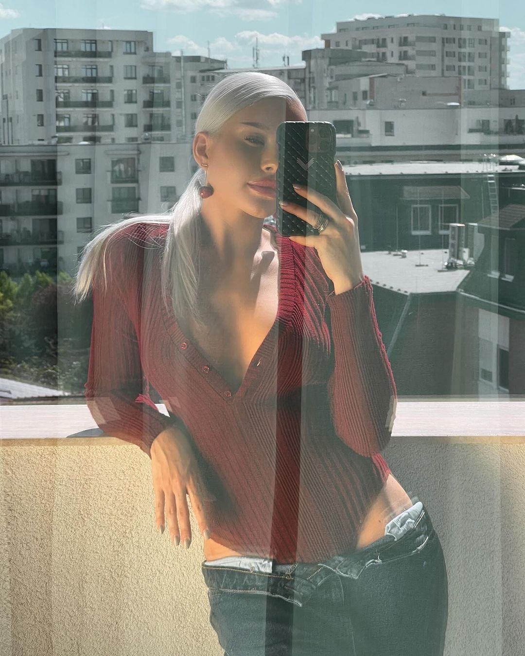 Unde s-a mutat Carmen Grebenisan, dupa despartirea de sot 5