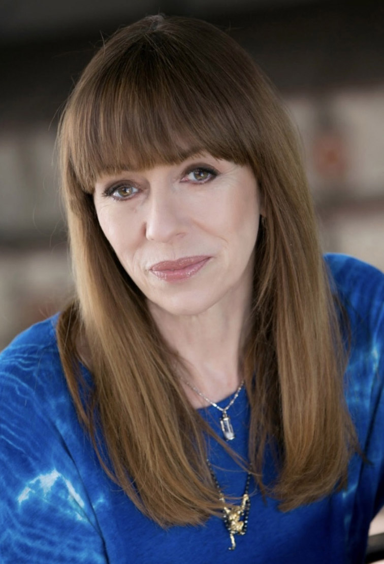 Vedeta care a avut o relatie incestuoasa multi ani cu tatal ei 7