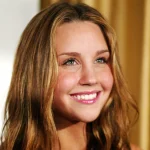 Vedeta de la Hollywood care a ajuns de recunoscut 15