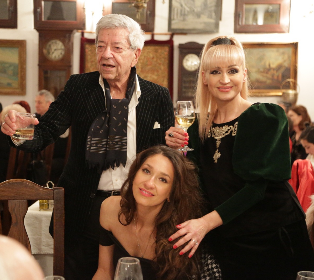 Ioana Dichiseanu a moștenit multe calități și obiceiuri de la tatăl ei, Ion Dichiseanu