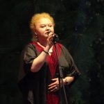 Narcisa Suciu și-a scris cartea doar în câteva zile