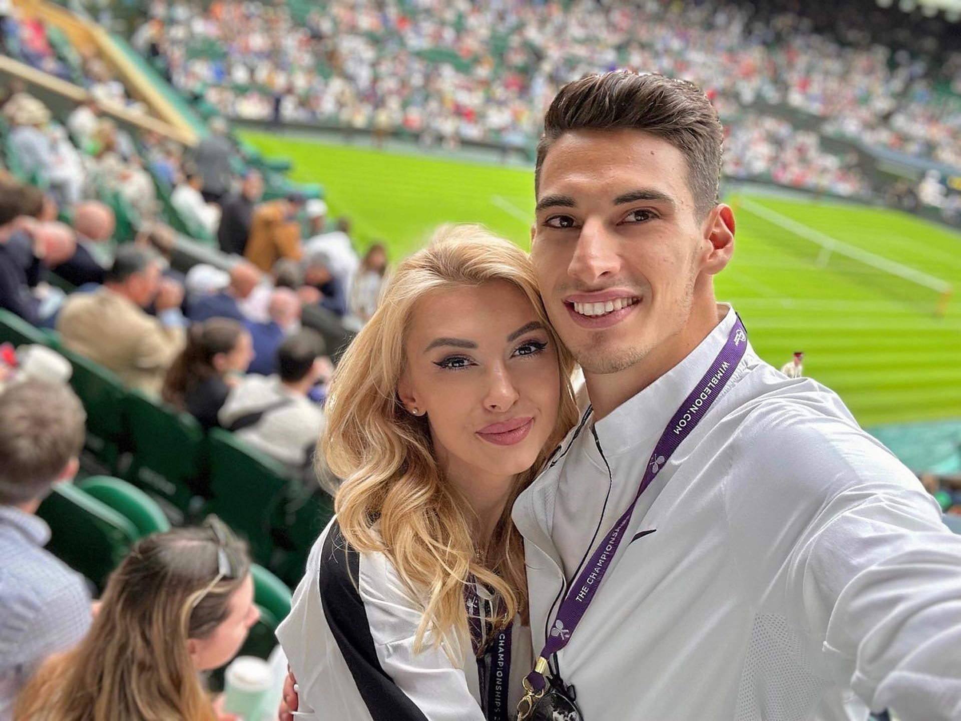 Andreea Bălan, inspirată de Victor Cornea în muzică „Întotdeauna am cântat despre ceea ce am simțit!” EXCLUSIV