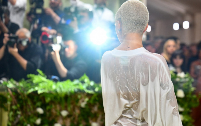 Aparitie soc la Met Gala 2024 5