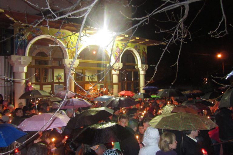 Ce înseamnă dacă plouă în noaptea de Înviere. O veche tradiție arată clar