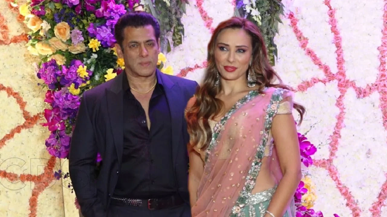 Ce relatie are Iulia Vantur cu mama lui Salman Khan 8