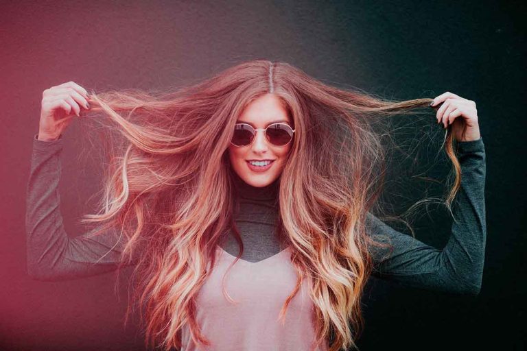 Ce să adaugi în șamponul de păr pentru a stimula creșterea. Ingredientul cu efecte uimitoare pentru podoaba ta capilară