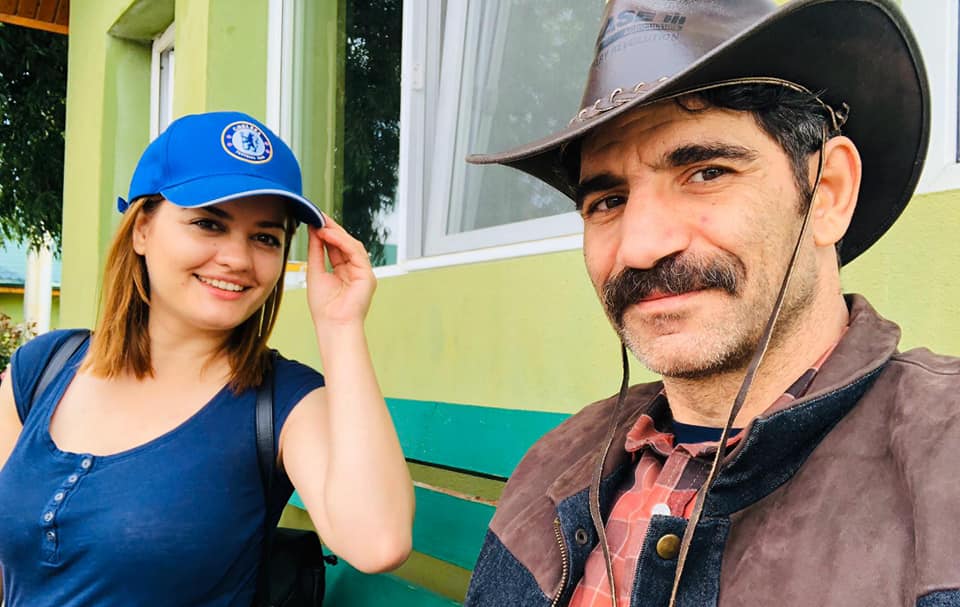 Cu ce se ocupa și cum arata sotia lui Toma Cuzin, Firicel din Las Fierbinti 18