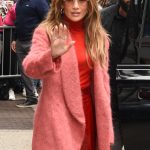 Culori care se potrivesc cu rosu