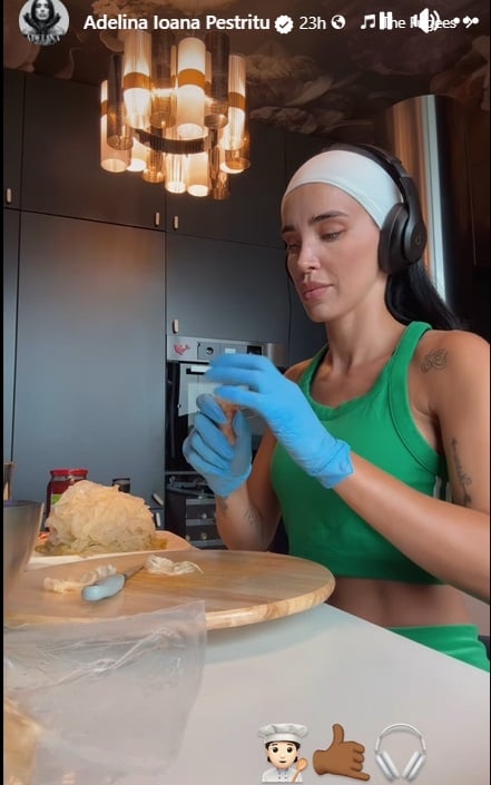 Cum a fost surprinsa Adelina Pestritu, în bucatarie, facand sarmale 1