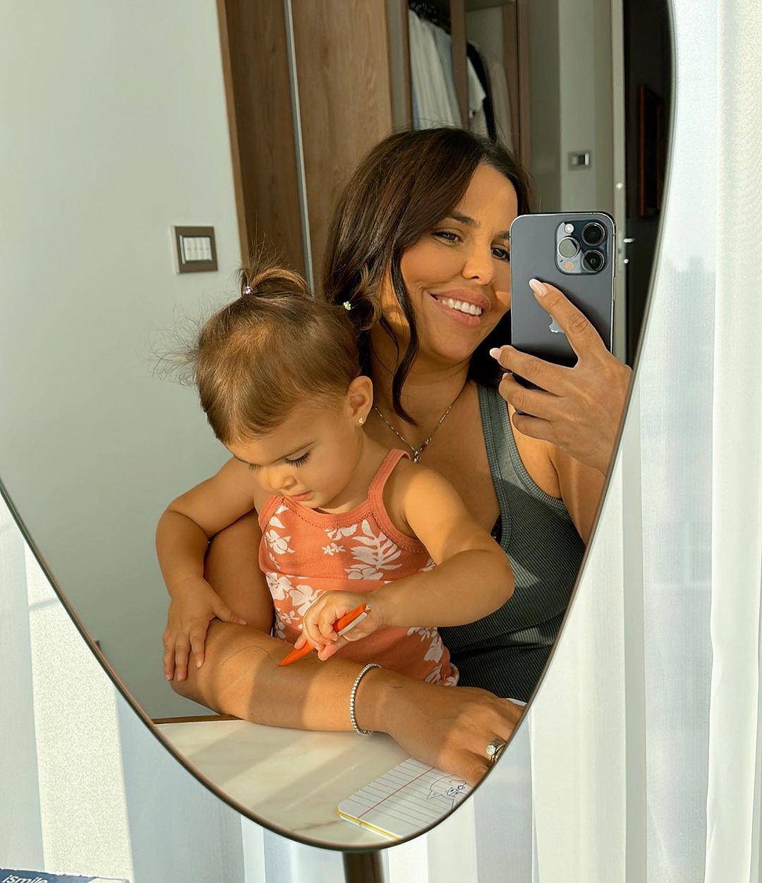 Cum arata Andreea Popescu, dupa ce si-a facut o noua operatie la fata 20