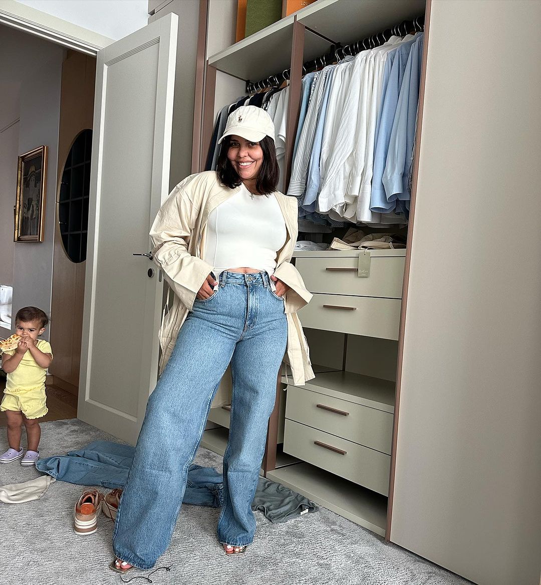 Cum arata Andreea Popescu, dupa ce si-a facut o noua operatie la fata 24