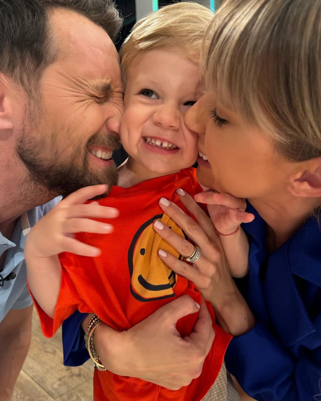 Cum arata Gabriela Prisacariu, sotia lui Dani Otil, in costum de baie 13