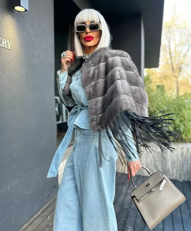 Cum arata de fapt parul Ralucai Badulescu 9