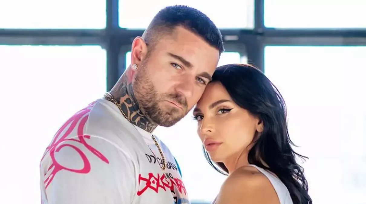 Cum arata inelul de logodna primit de Francisca de la TJ Miles 6