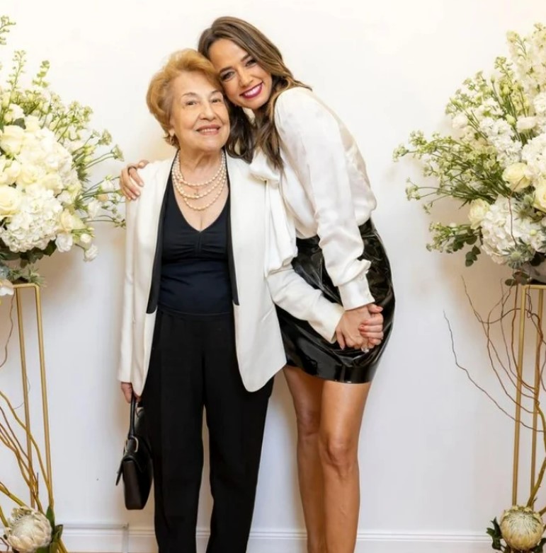 Cum arata mama Andreei Raicu, fosta stewardesa, la 84 de ani 5