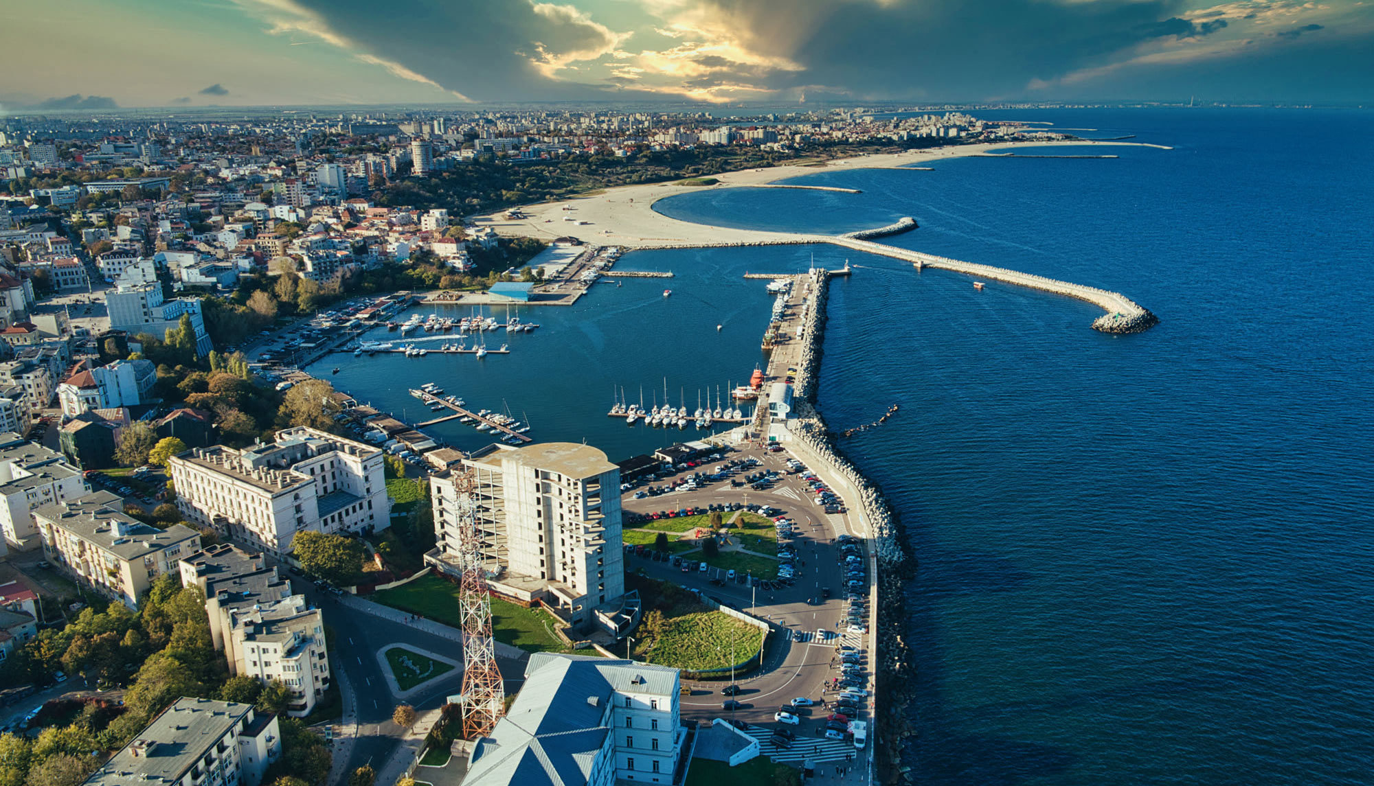 De unde provine numele orasului Constanta 1