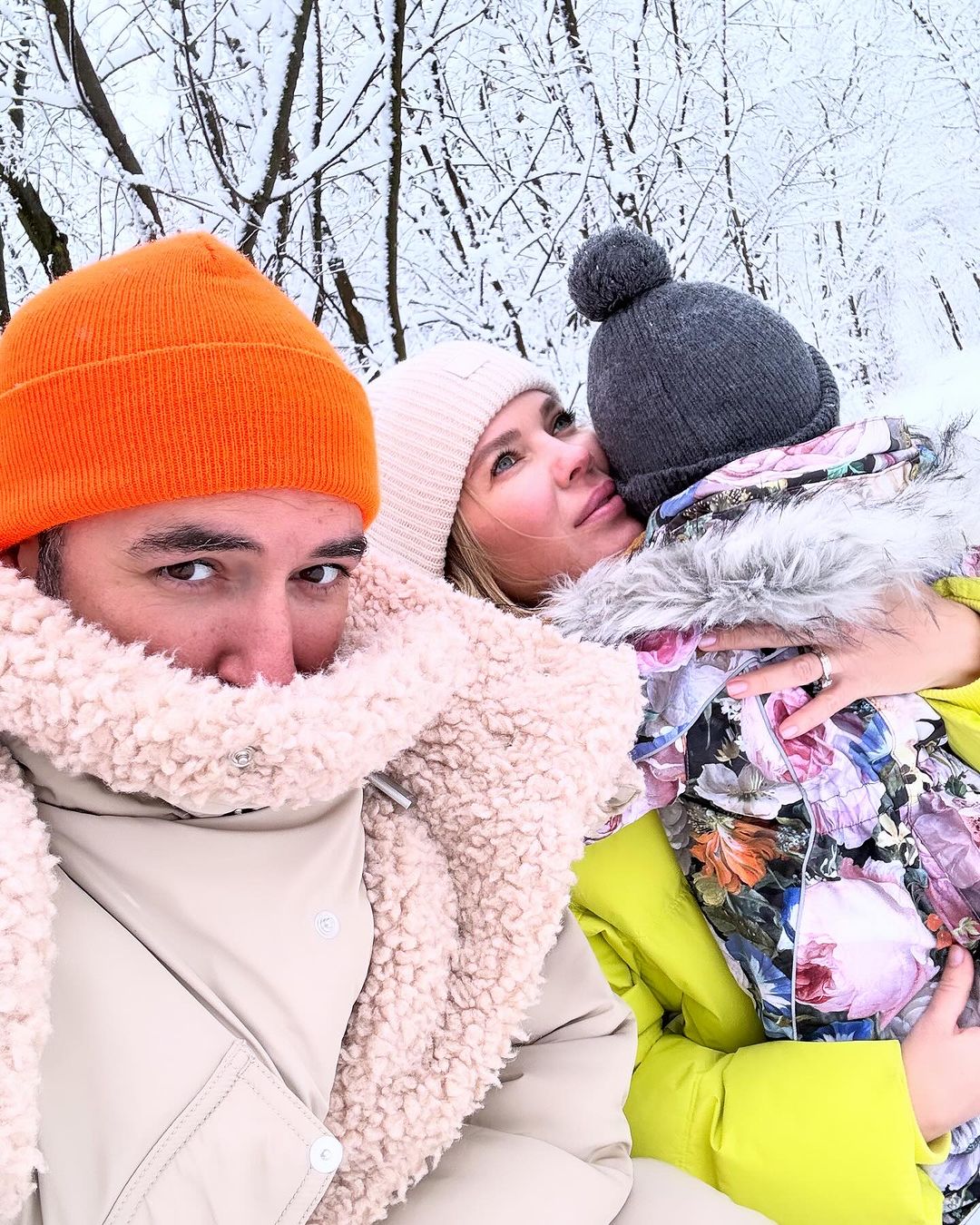 Imagine adorabila cu fiica Ginei Pistol si a lui Smiley. Cat de mult a crescut Josephine Fanii au fost cuceriti pe loc Aveti o fiica minunata 8