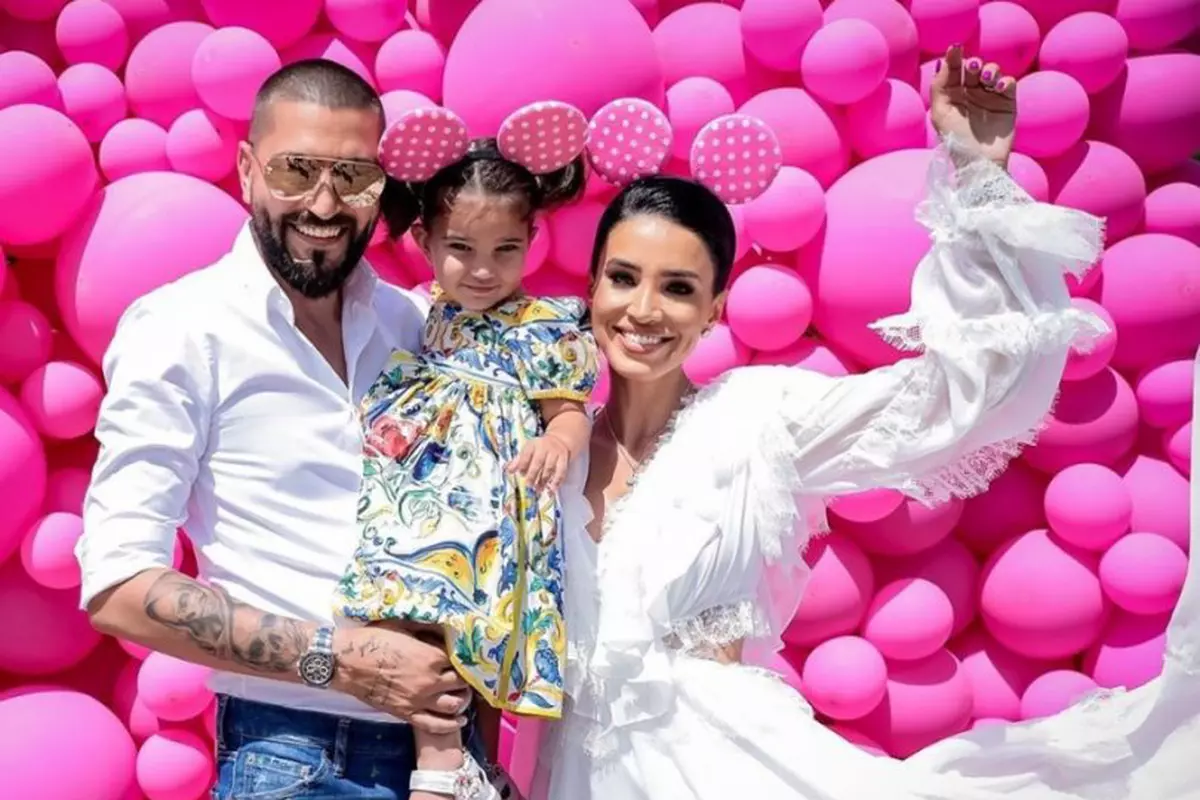 Imagine rara cu fiica Adelinei Pestritu 9