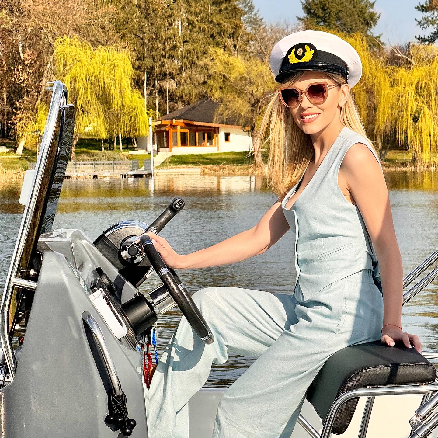 Imagini incredibile cu Andreea Ibacka in costum de baie, la 38 de ani 12