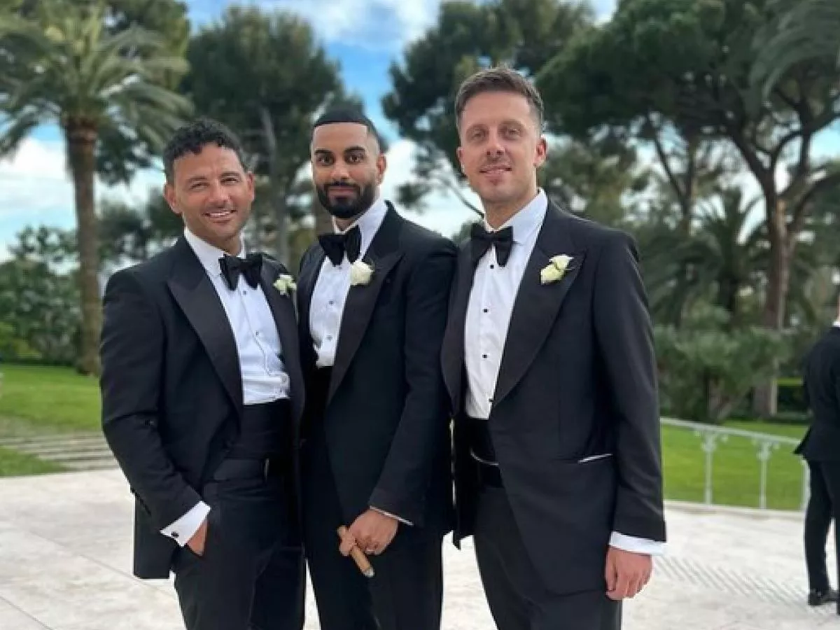 Rochia de mireasa fabuloasa purtata de aleasa miliardarului Umar Kamani 17