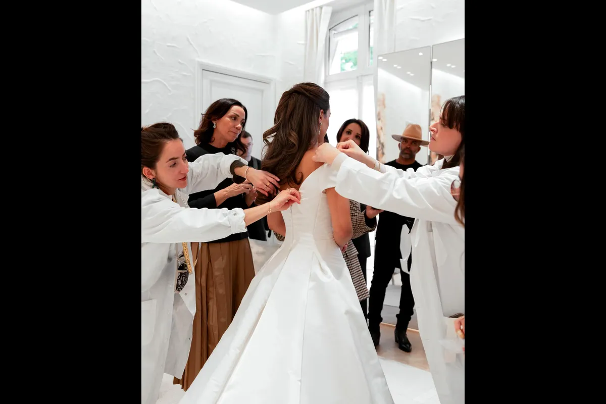 Rochia de mireasa fabuloasa purtata de aleasa miliardarului Umar Kamani 20