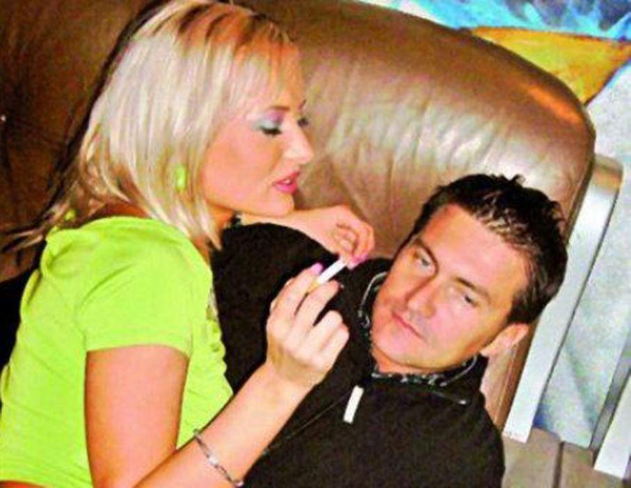 Singurele imagini cu Delia in care apare topless 5