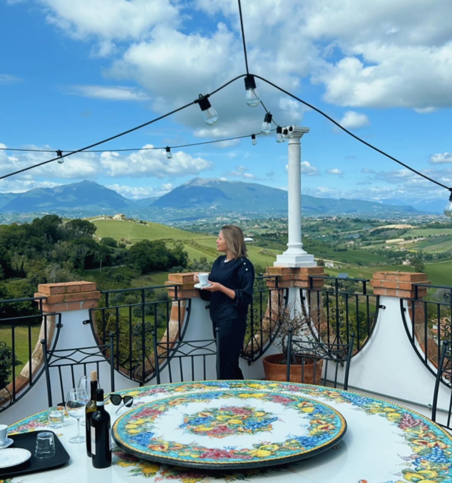 Unde a ales Mirela Vaida sa petreaca Pastele anul acesta 1