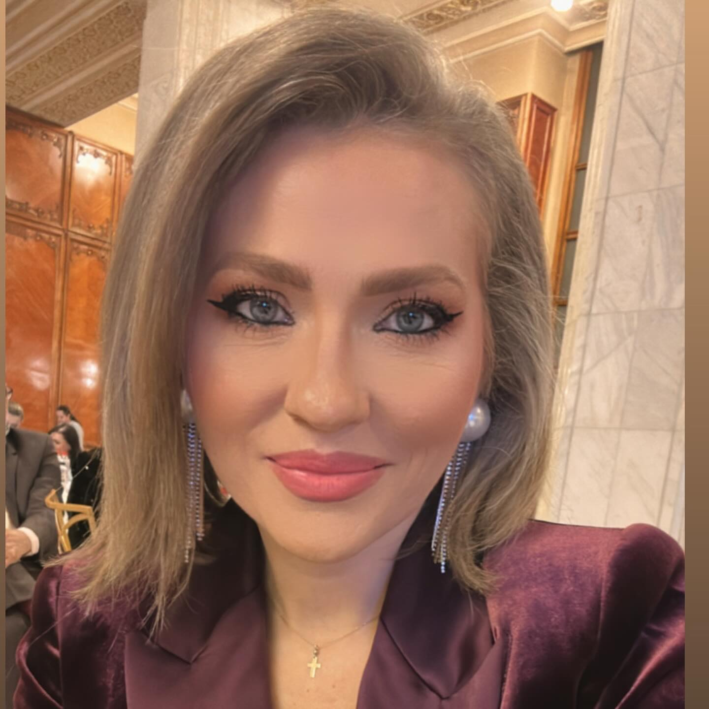 Unde a ales Mirela Vaida sa petreaca Pastele anul acesta 10