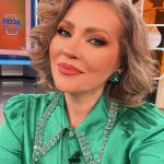 Unde a ales Mirela Vaida sa petreaca Pastele anul acesta 11