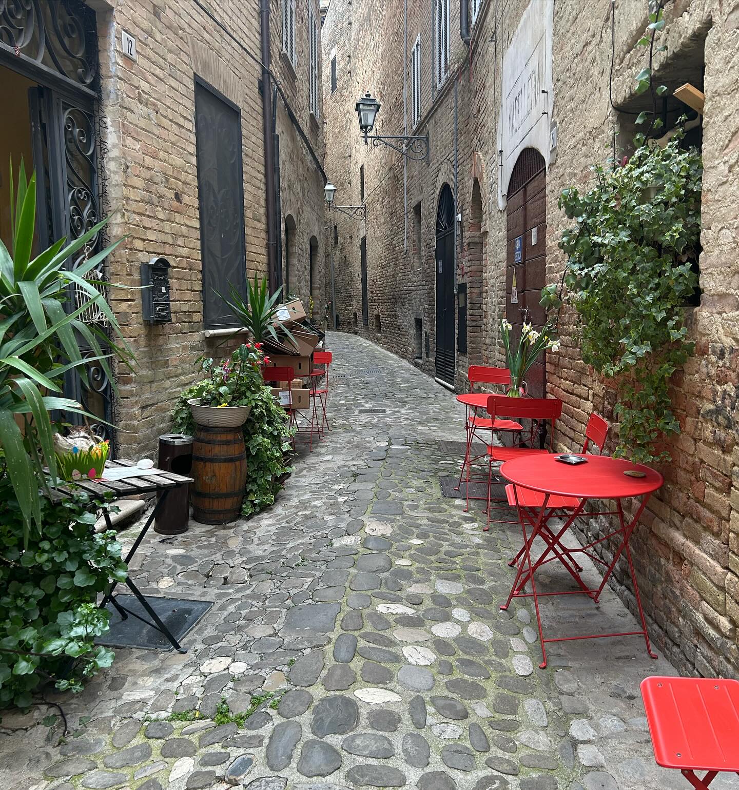 Unde a ales Mirela Vaida sa petreaca Pastele anul acesta 8