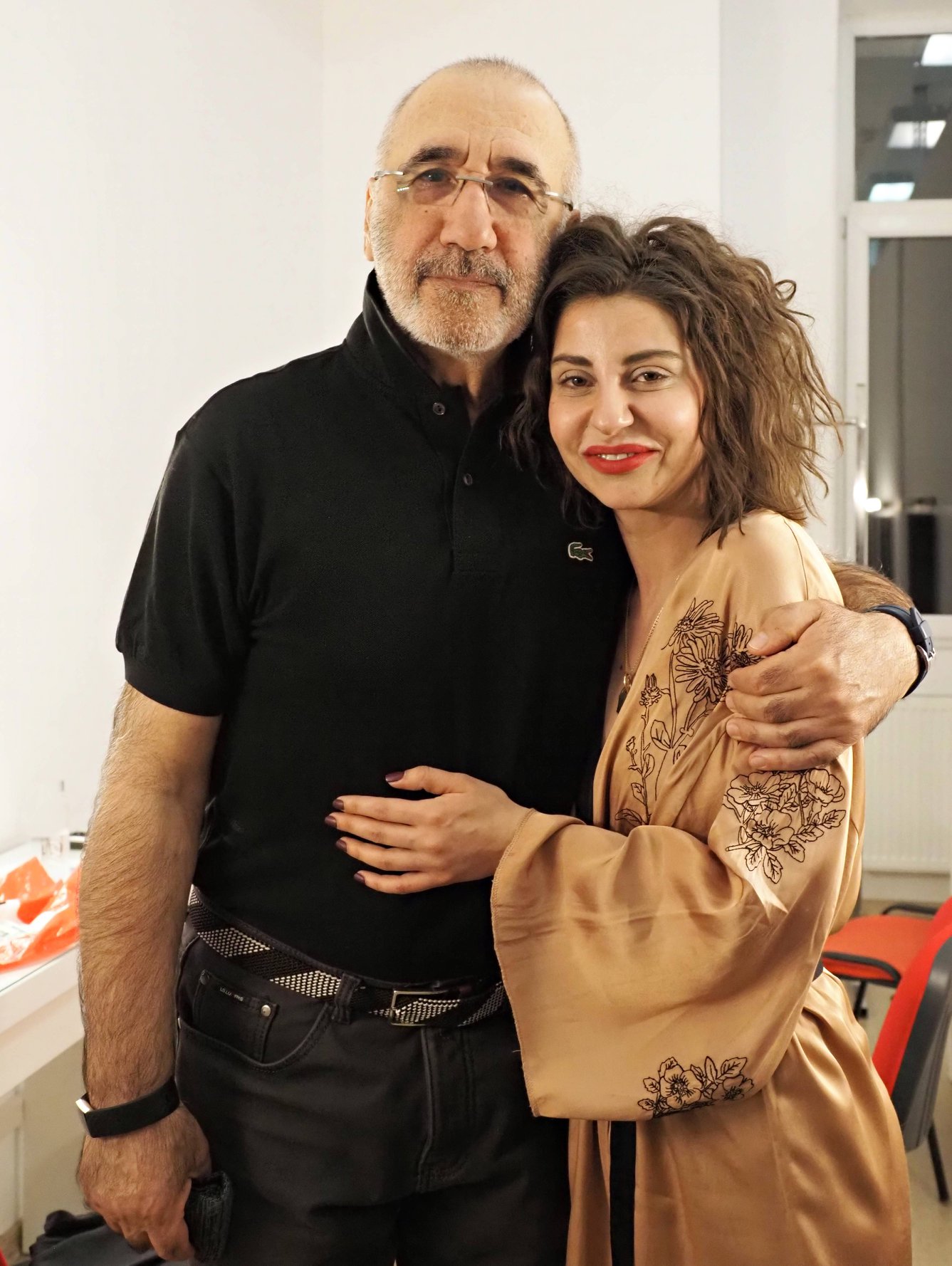 Letiția Vlădescu a făcut schimbări considerabile de look pentru serialul Brigada Nimic